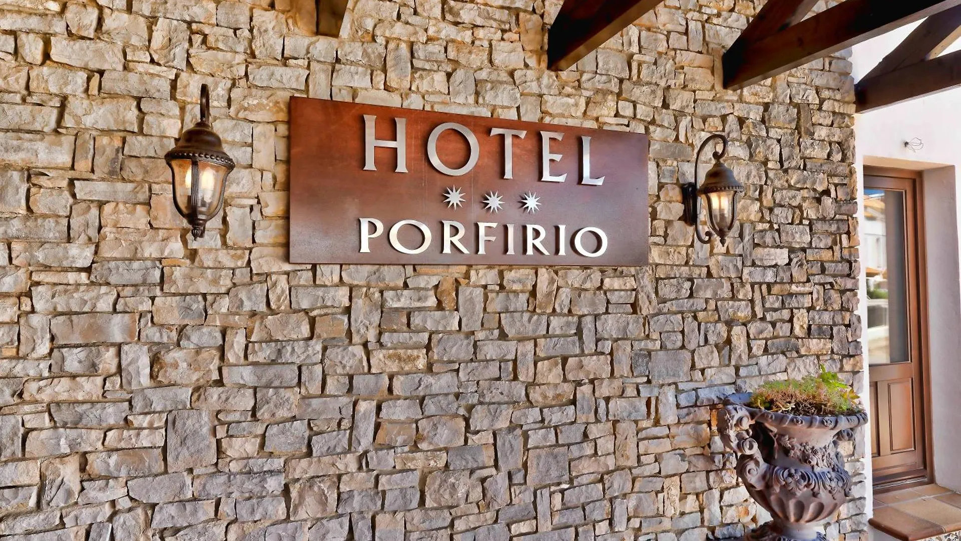 Hotel Porfirio Zahara de los Atunes 3*,  Spagna